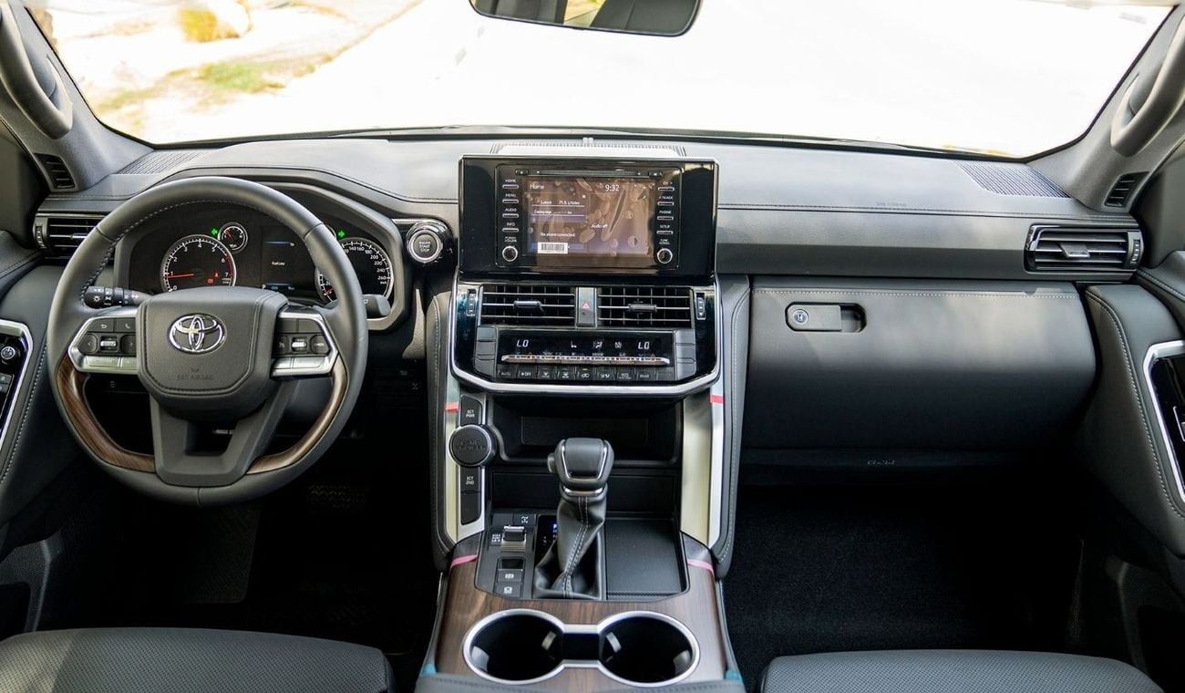 Toyota Land Cruiser GXR 4.0L V6 PETROL