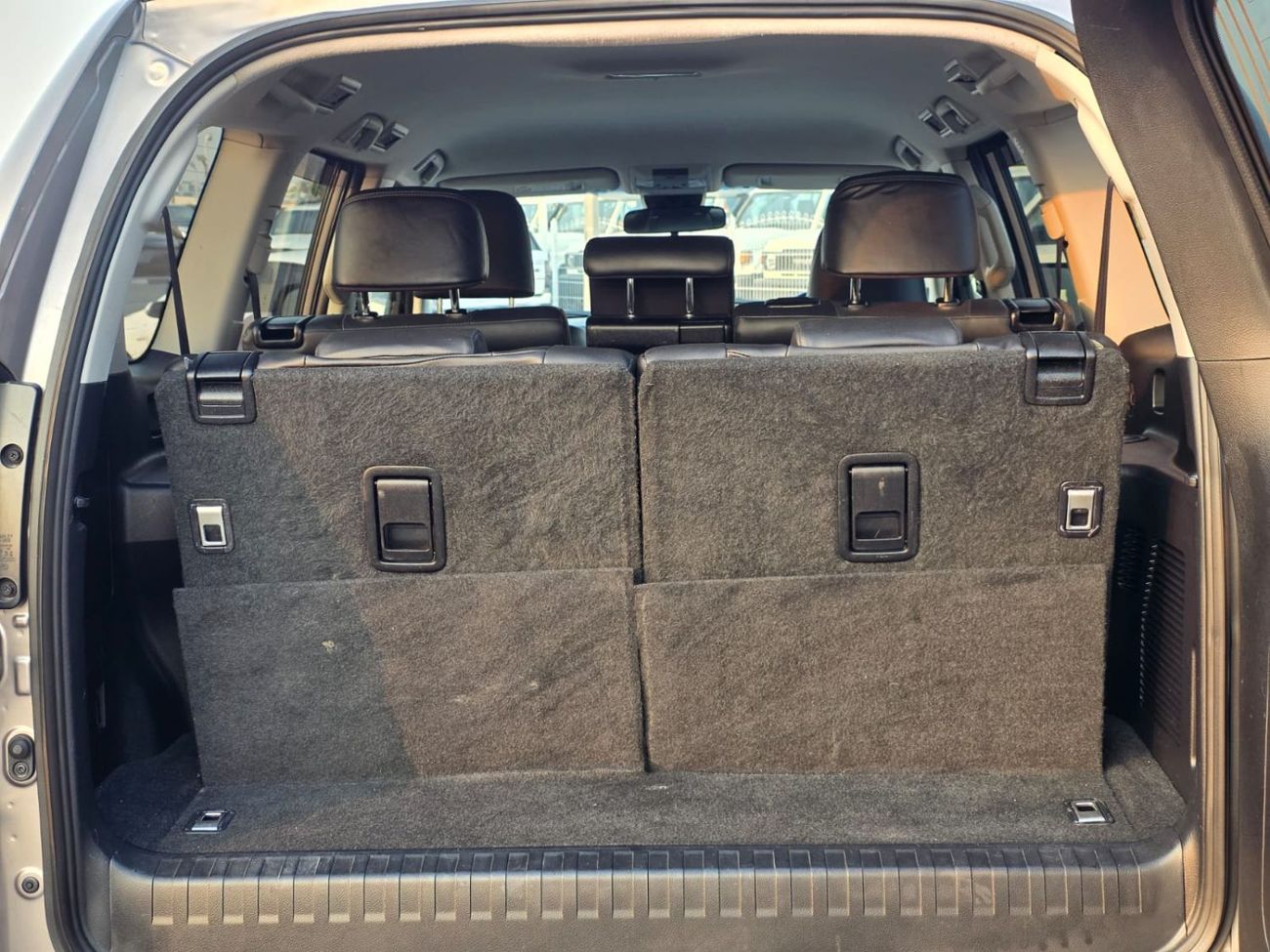 Toyota Prado Toyota prado 2019Model 2.8 Diesel Engine Colour Brown push start Transmission Automatic Interior.Bla