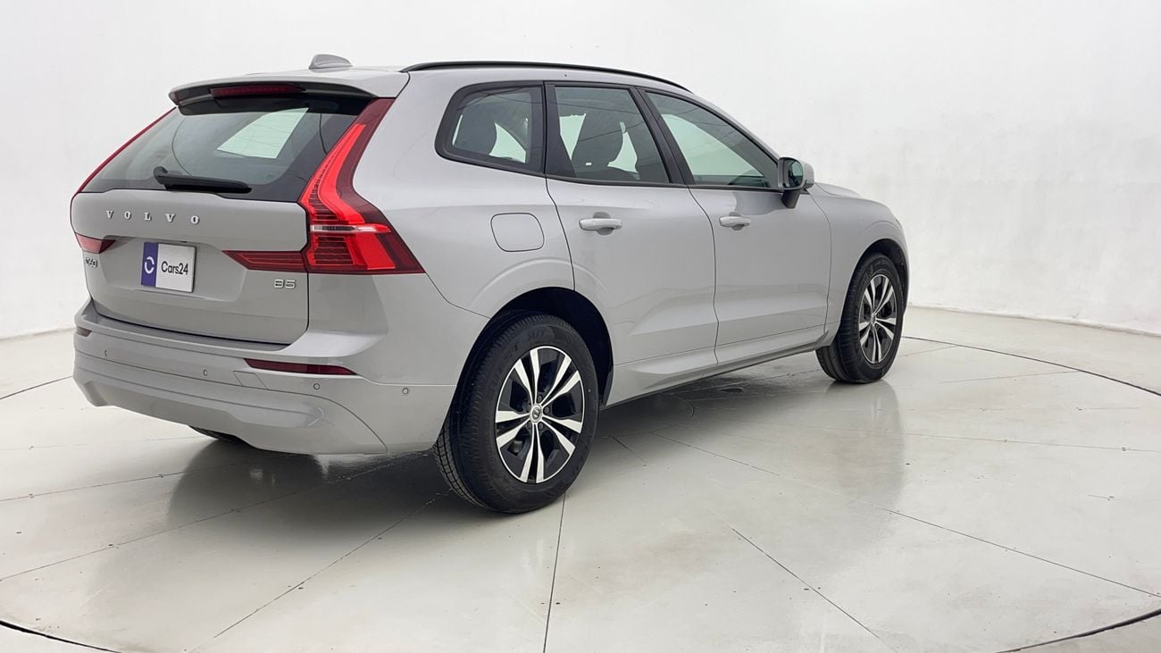 فولفو XC 60 2023 B5 CORE | AED 1523/Month | 0 DP | 30 Day Return | Warranty | Service History