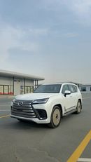 Lexus LX600 SIGNATURE omani spec with park and soft door | GCC Specs | Brand