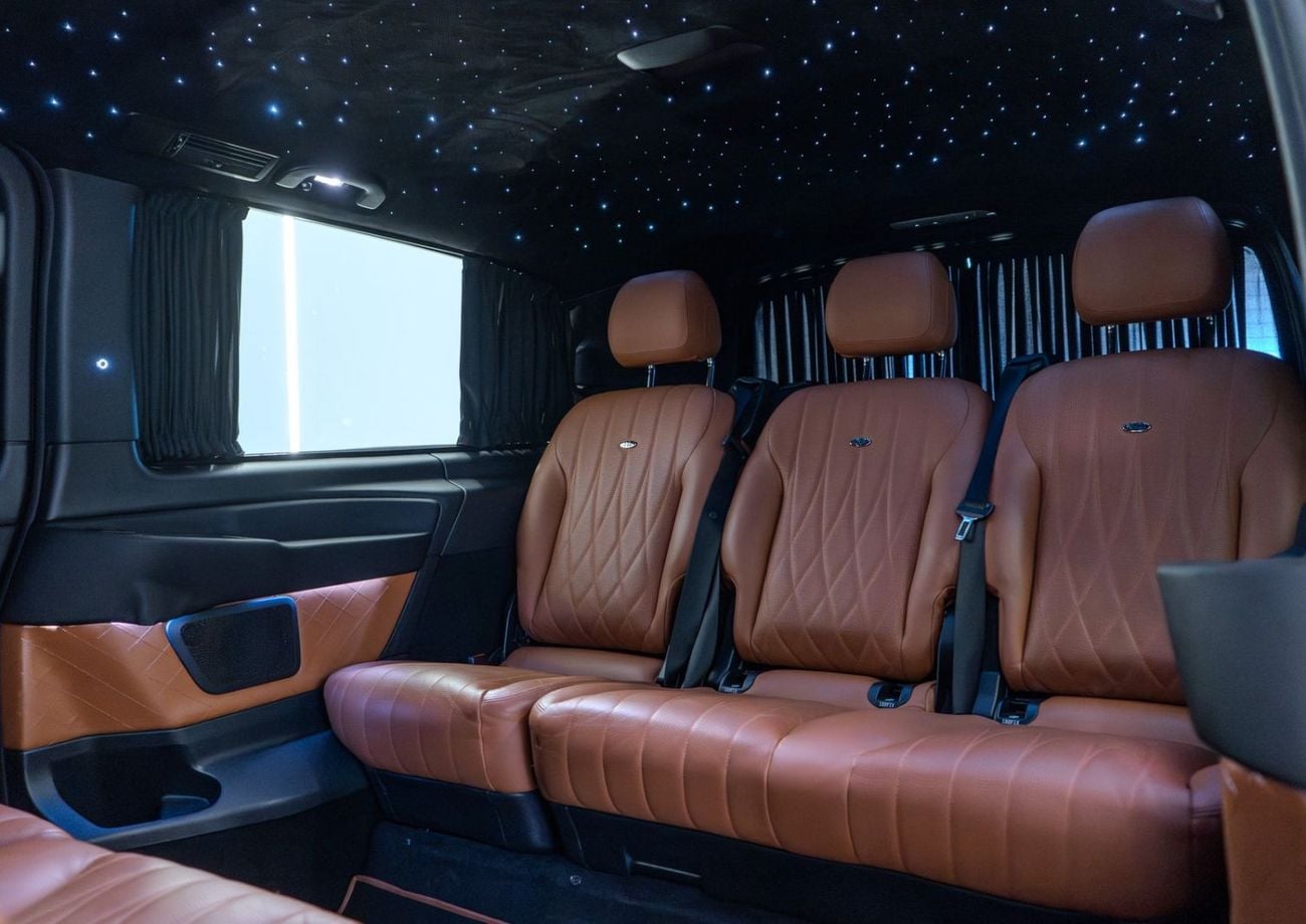 Mercedes Benz V 250 2021 Mercedes-Benz V 250, Falcon Edition, Excellent Condition, GCC Specs