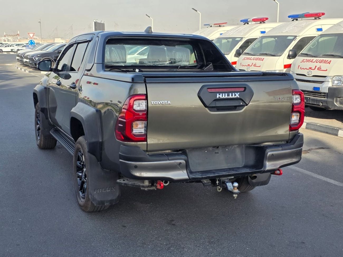 Toyota Hilux DIESEL HILUX ROGUE ,2.8L ,RIGHT HAND HAND DRIVE ,AUTO TRANSMISSION