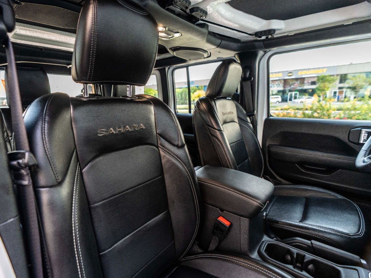 جيب رانجلر Unlimited Sahara 3.6L