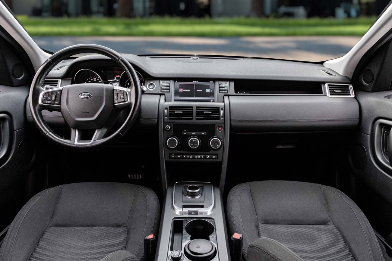 لاند روفر دسكفري سبورت Discovery Sport S | 1,535 P.M | 0% Downpayment | IMMACULATE CONDITION !