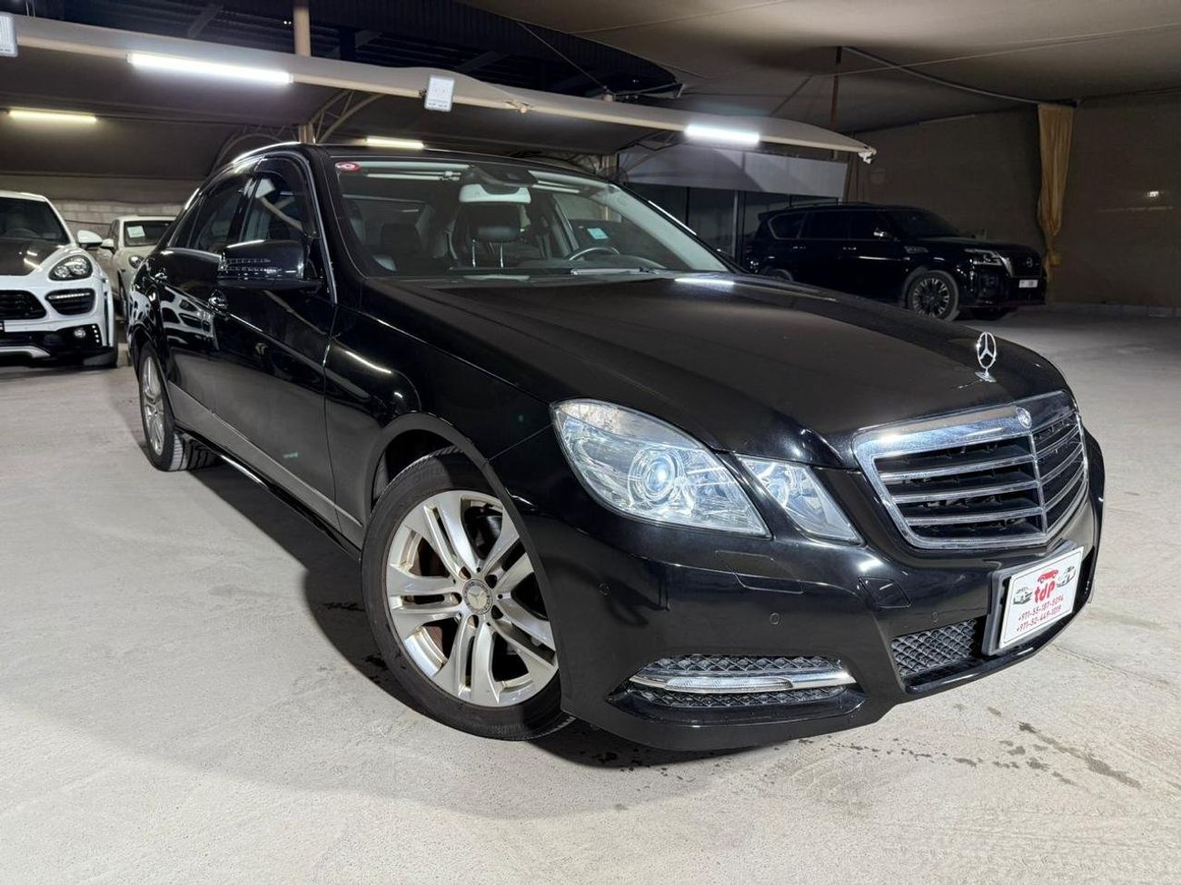 مرسيدس بنز E 350 3.5L | FULL SERVICE HISTORY| BLACK LEATHER SEATS | PUSH START