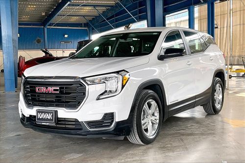 GMC Terrain SLE | Guaranteed Warranty | 0 Down Payment