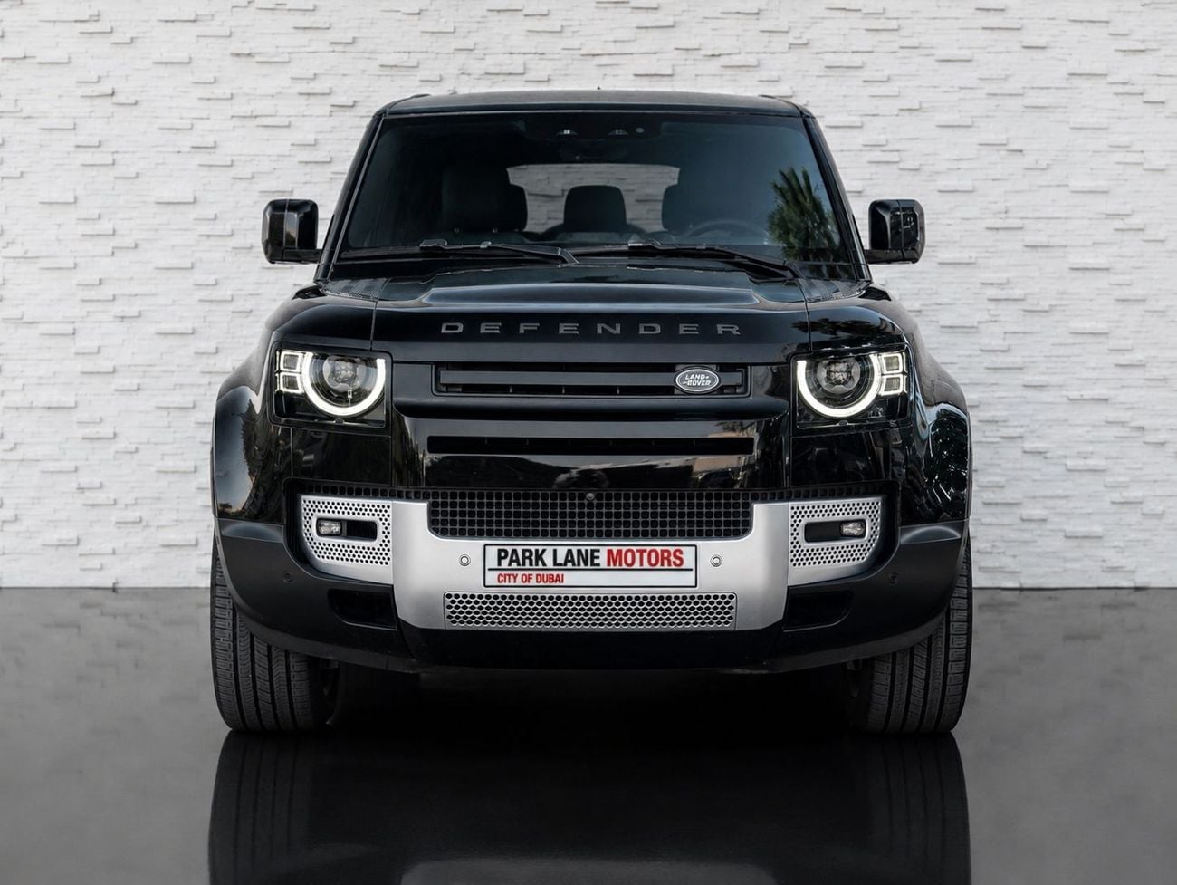 Land Rover Defender 110