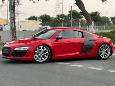 Audi R8 FSI Audi R8 V8 FSI 2015 GCC Specs - Pristine Condition Full Service History in perfect condition