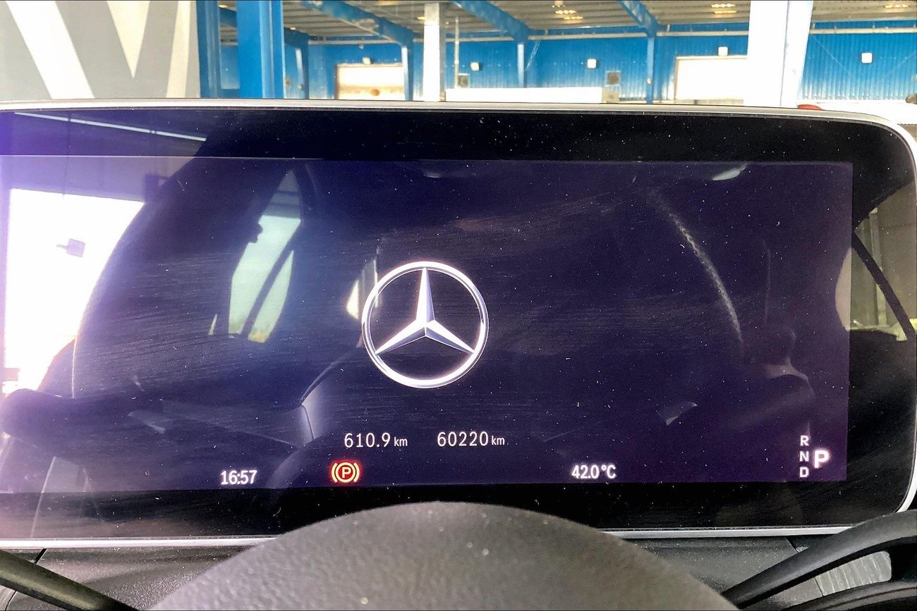 مرسيدس بنز C 200 Premium (AMG Line) | شامل الضمان | 0 ﺪﻔﻋﺓ ﺃﻮﻟﻯ