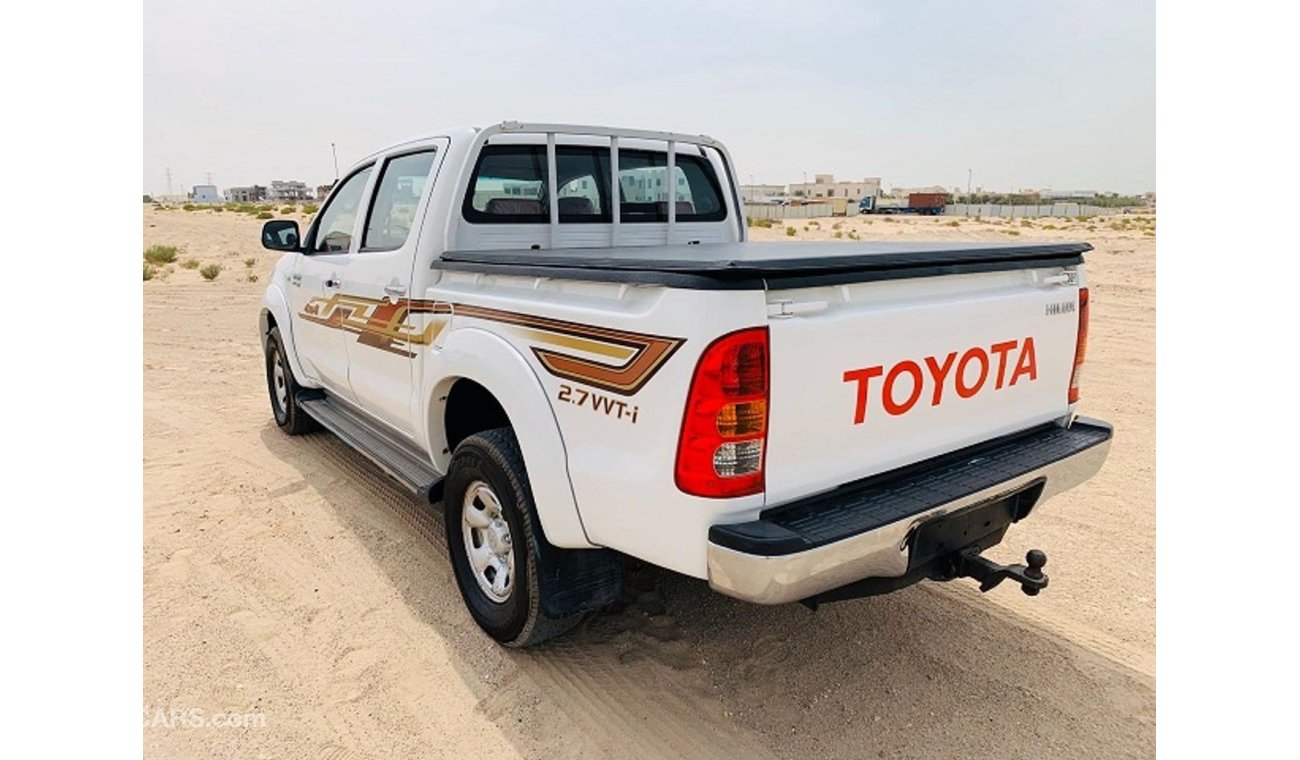 Toyota Hilux 2011 WHITE