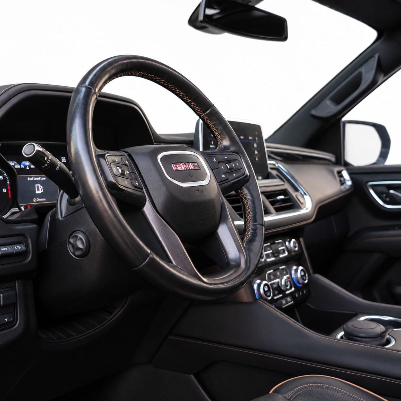 GMC Yukon AED 2,682 P.M • 0% Downpayment • GMC Yukon AT4 • 1 Year Warranty