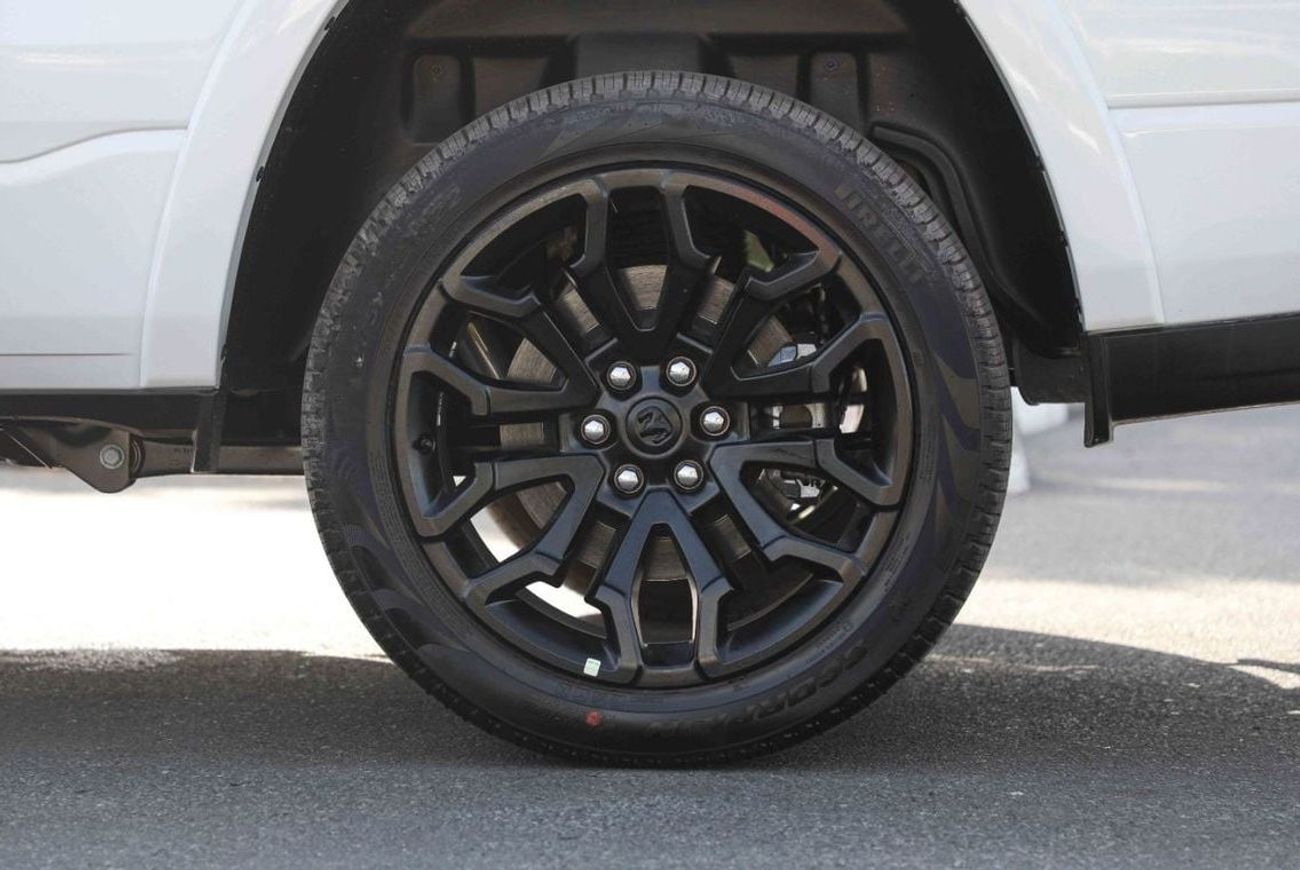 RAM 1500 2025 RAM 1500 LIMITED "Night Edition" 3.0L V6 - GCC - IVORY inside Black | Export Only