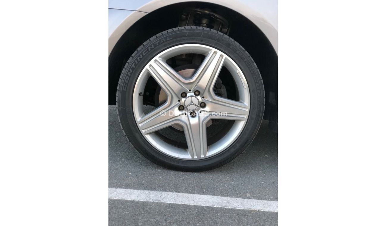 Mercedes-Benz ML 350 MODEL 2009 GCC CAR PREFECT CONDITION INSIDE AND OUTSIDE FULL OPTION