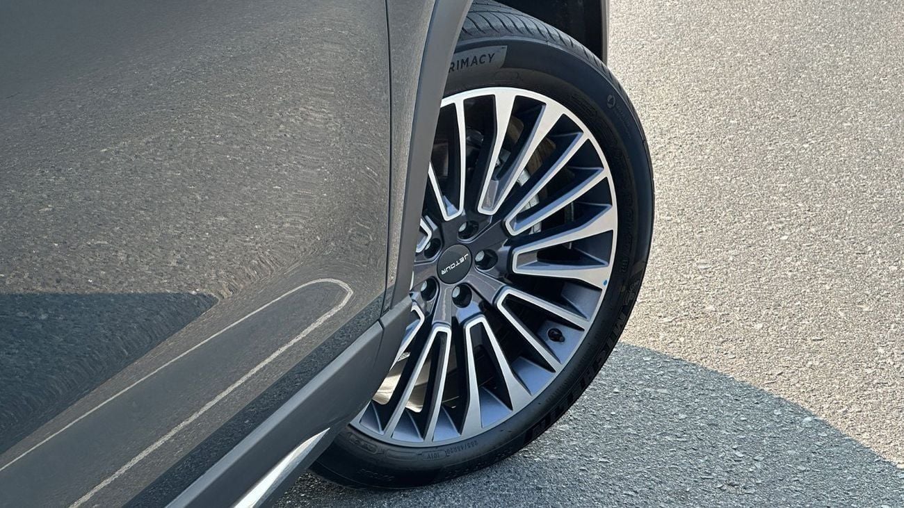 Jetour X90 Plus Luxury 2024 GCC 2.0L Turbo Low Mileage