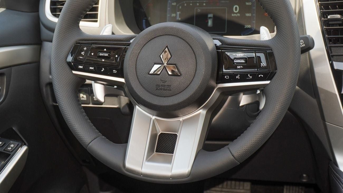 Mitsubishi Montero Sport Brand New Montero Sport HighLine 2025 Export 3.0L 4WD Petrol A/T|Black/Black|MONTEROSPORT-GLS-HL-25|