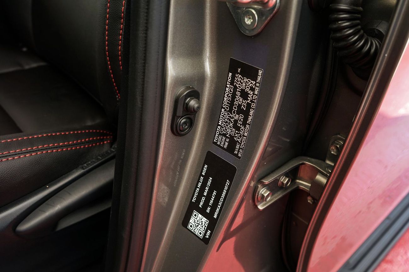 تويوتا هيلوكس The Toyota Hilux is a legendary, durable pickup truck known for its legendary toughness, off-road ca