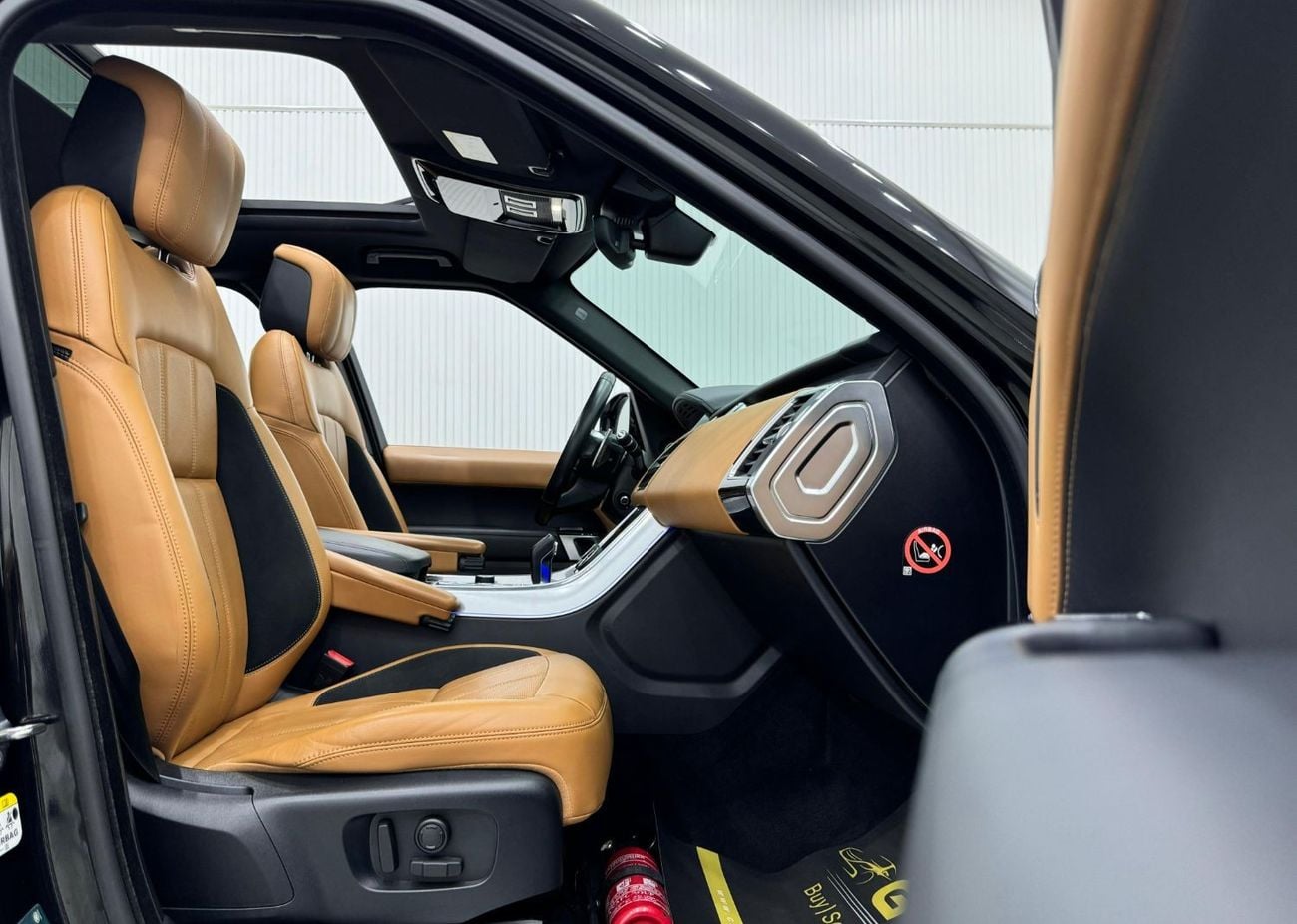 Land Rover Range Rover Sport 2018 Range Rover Sport HSE V6, Warranty, Full Range Rover Service History, Excellent Condition, GCC