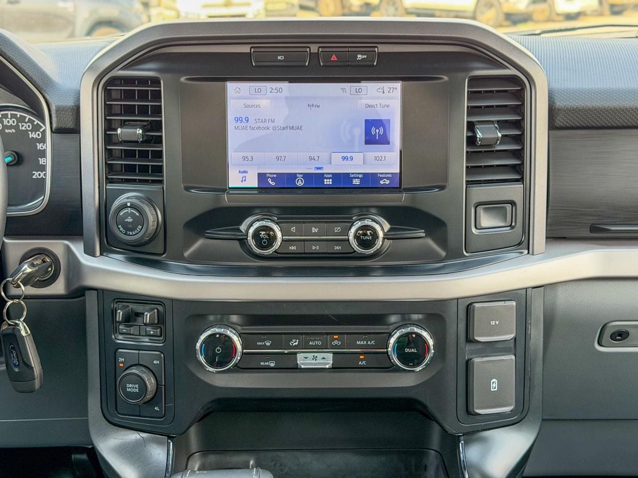 فورد F 150 XLT 3.5L (5 Seater)