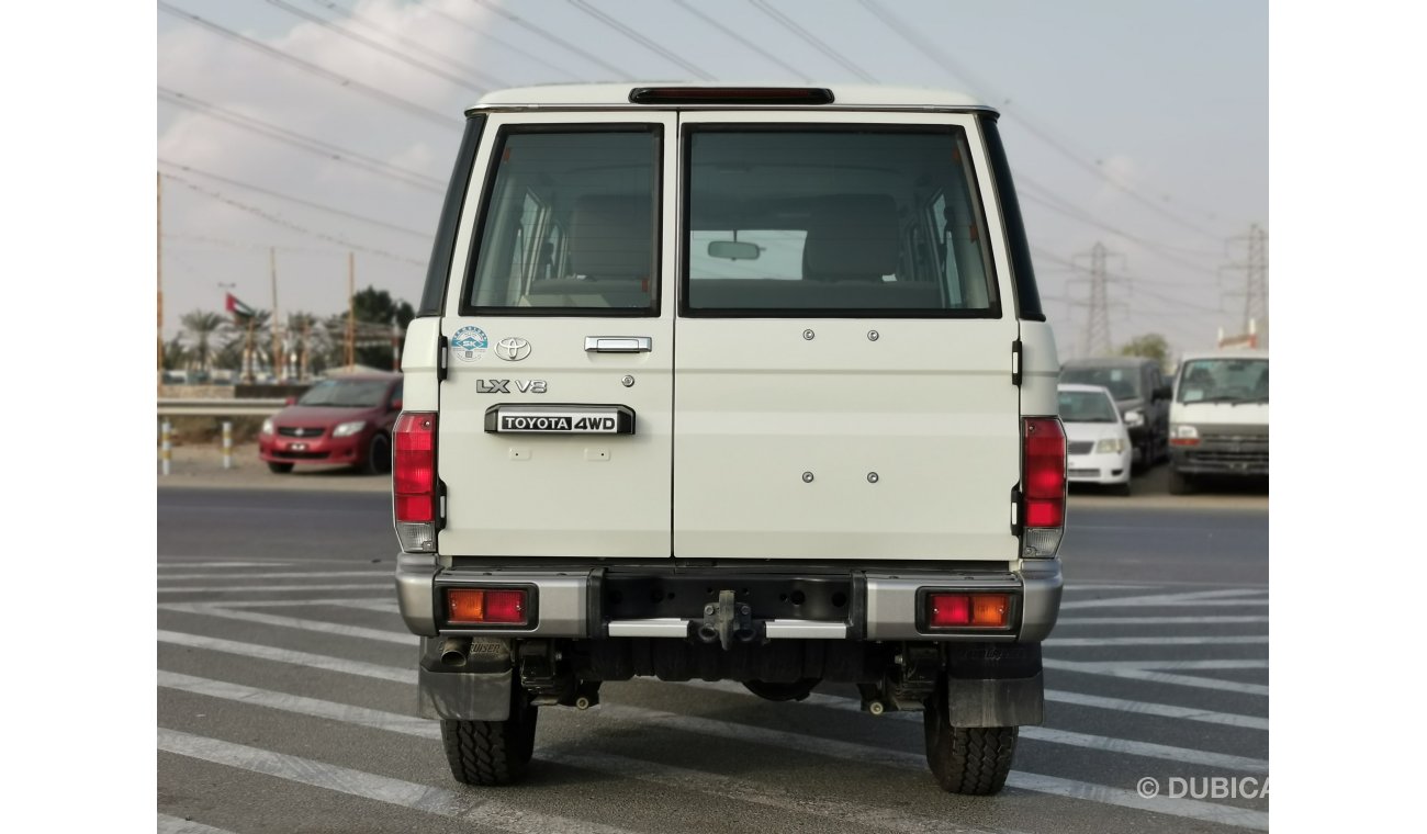 Toyota Land Cruiser Hard Top 4.5L, 16' Tyre, Central Door Lock System, Power Window, Power Mirror, 4WD Gear Box, CODE-LCWH20