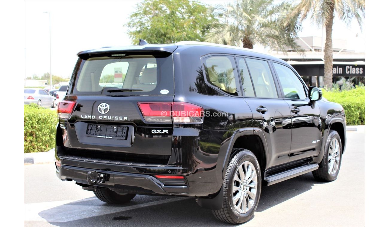Toyota Land Cruiser GXR TWIN TURBO 2023 GCC AL FUTTAIM WARRANTY 4 YEARS SERVICE CONTRACT
