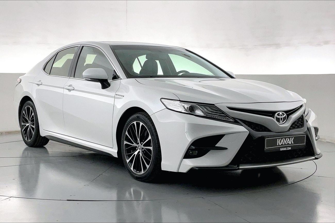 Toyota Camry Sport | 1 year free warranty | 0 Down Payment
