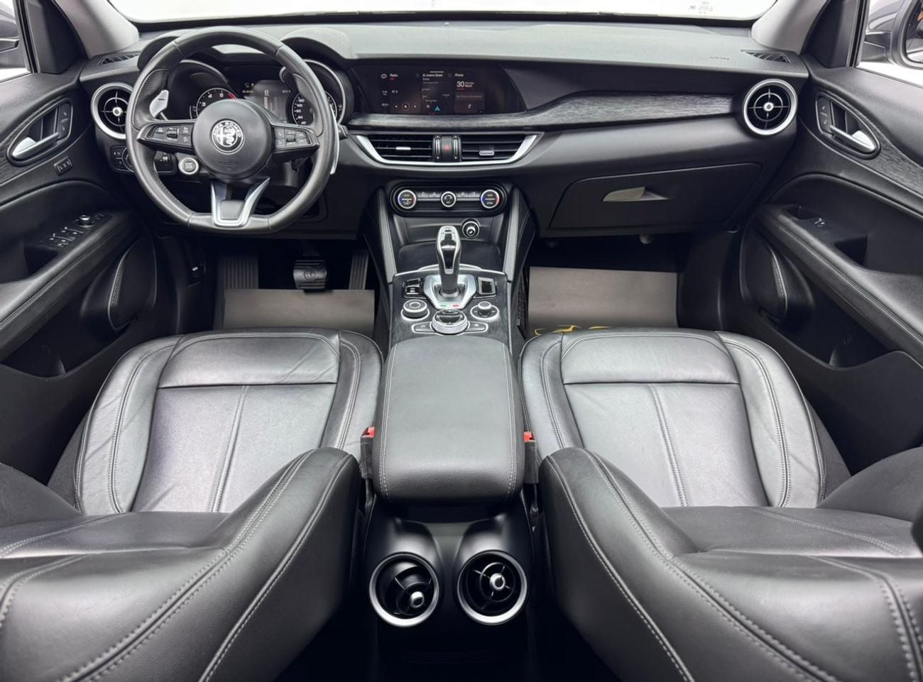 ألفا روميو ستيلفيو Super 2.0L