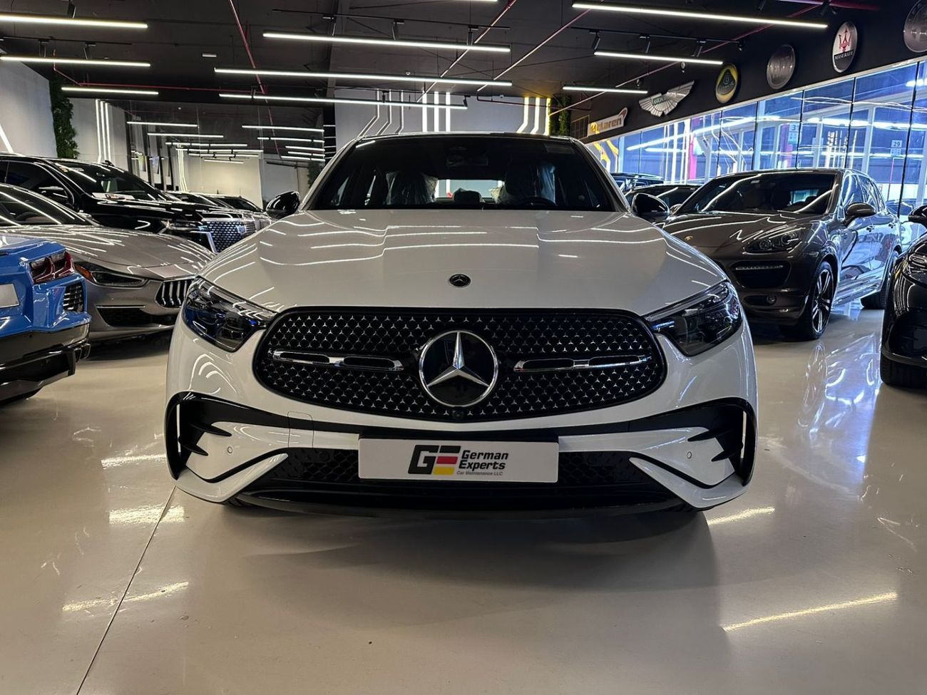 Mercedes-Benz GLC 200 4Matic 2025 GLC200 COUPE AMG / PREMIUM PLUS / GCC / MERCEDES DEALERSHIP WARRANTY