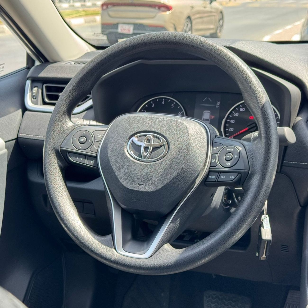 Toyota RAV4 2025.2.0L