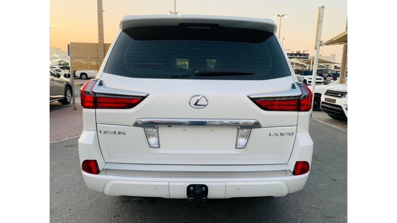 Lexus LX 570