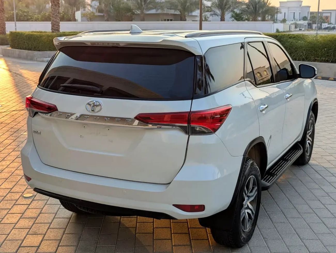 Toyota Fortuner EXR 2017 GCC Specs Interior and Exterior Excellent Condition V4 2.7L