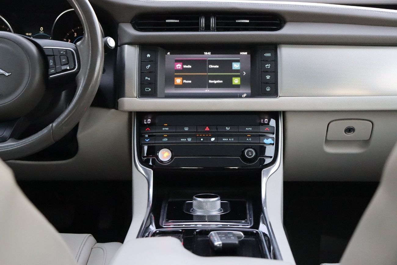 جاكوار XF JAGUAR XF R-SPORT 3.5L SUPERCHARGER 2016