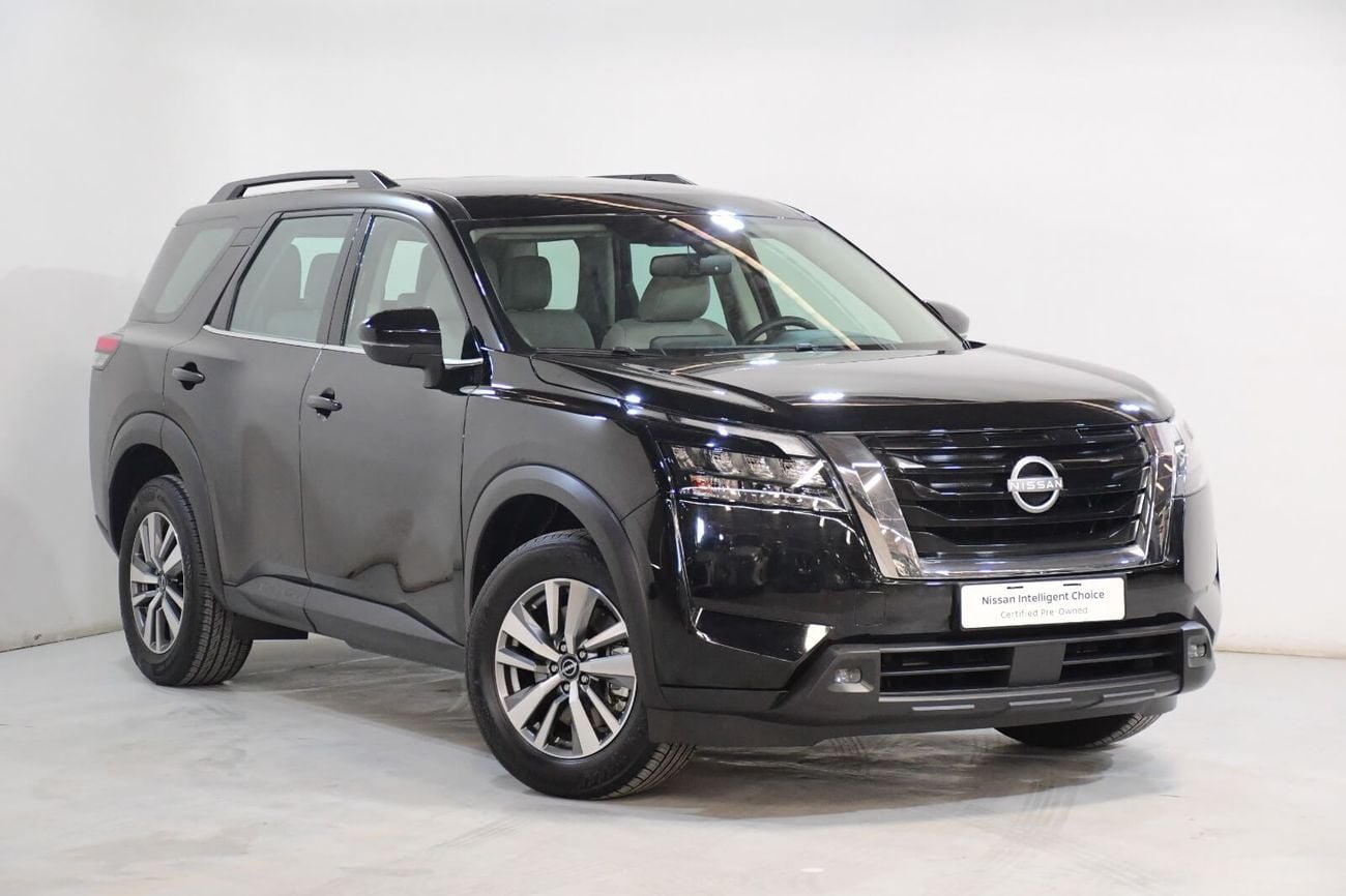 Nissan Pathfinder SL 2.0