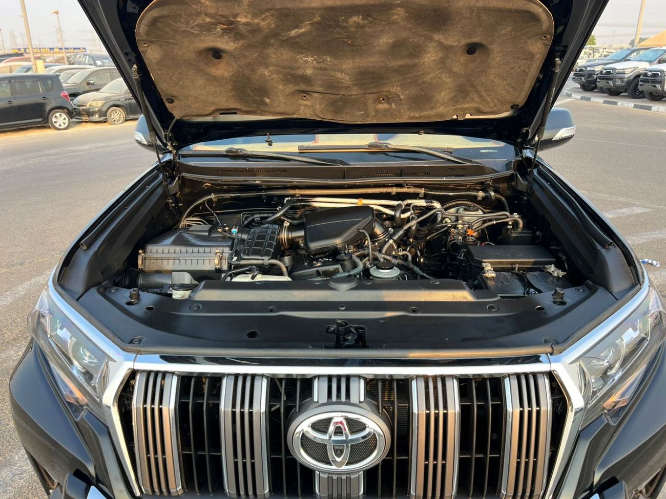 Toyota Prado 2010 Toyota Prado TXL 2.7 .4L - AWD 4x4 - Leather Seat - Rear CAM & Sensors  - 2023 Shape Modified