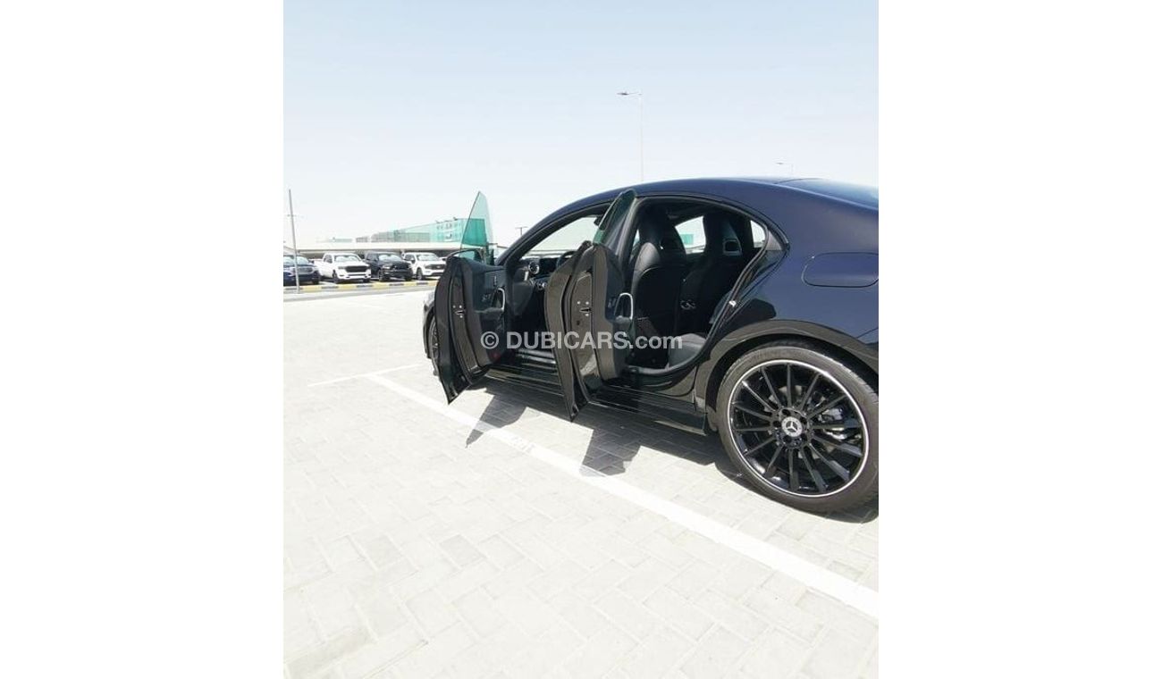 Mercedes-Benz CLA 250 Mercedes-Benz CLA250- 2022- Black