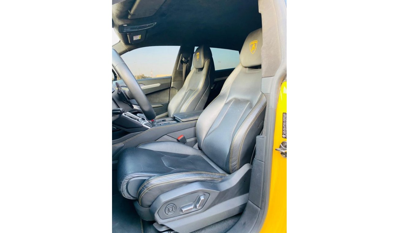 Lamborghini Urus Std Lamborghini urus 2020 import Germany full option perfect condition.  First owner full carbon fib