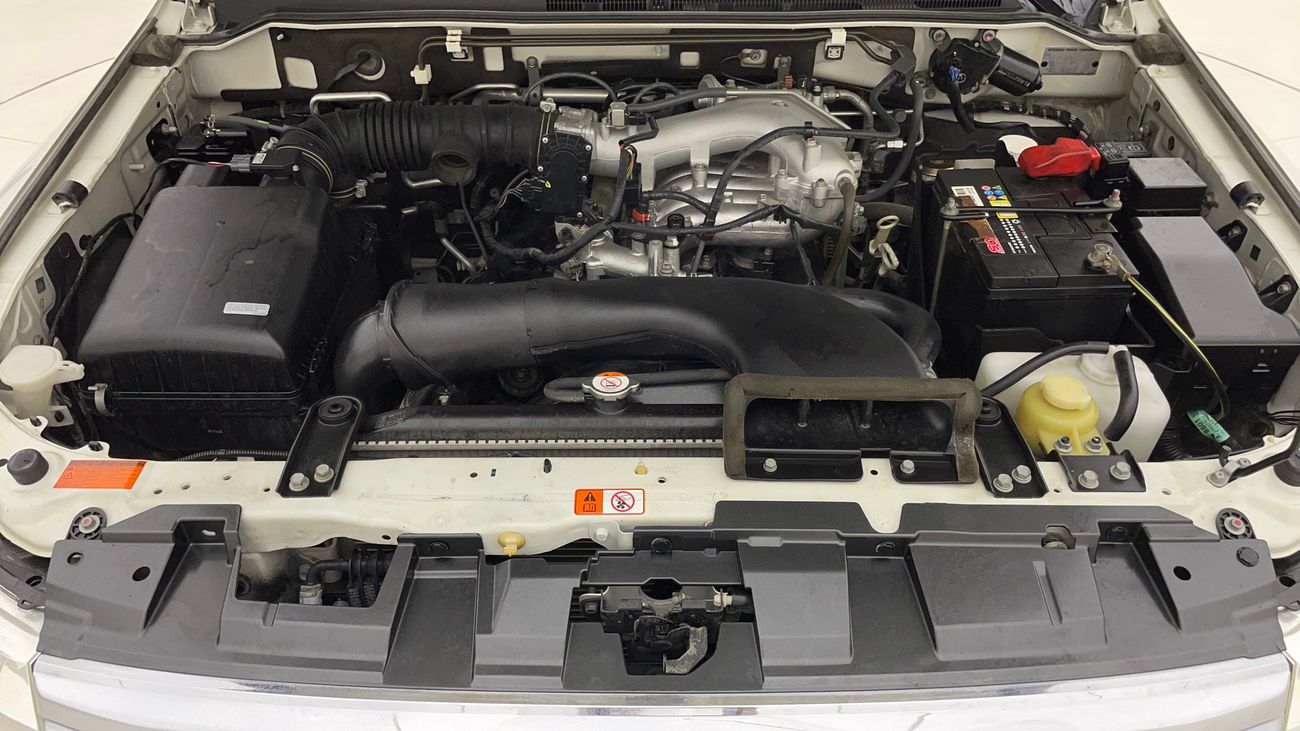 Mitsubishi Pajero GLS MIDLINE 3 | Zero Down Payment | Home Test Drive