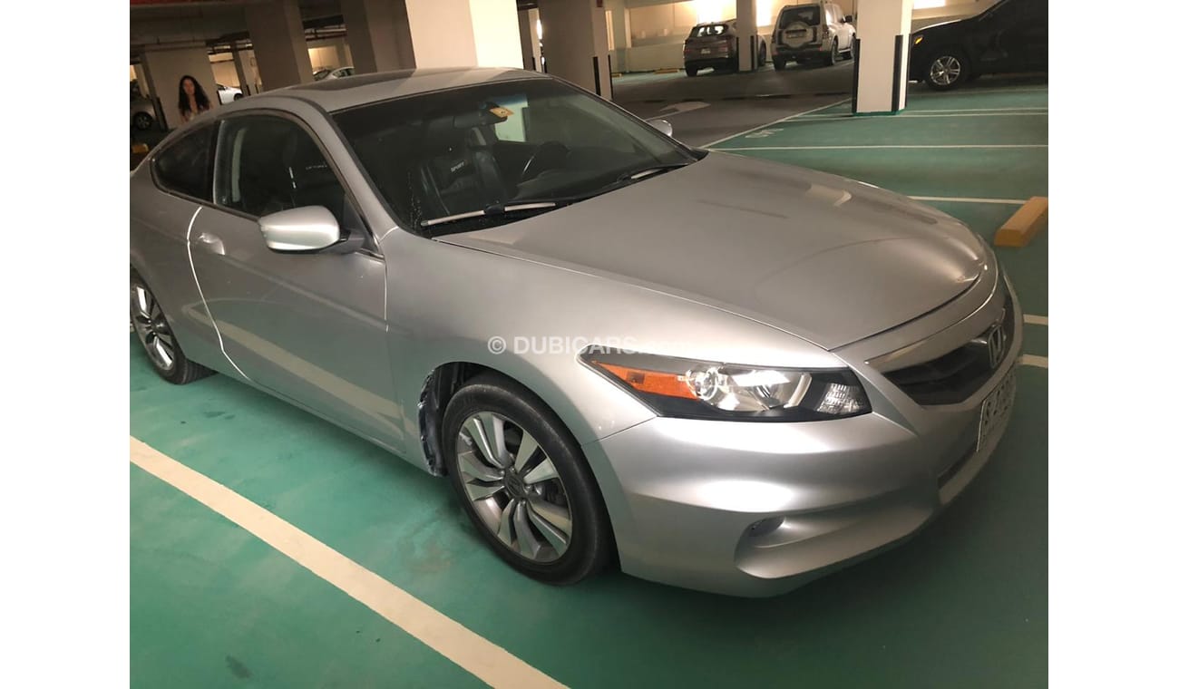 هوندا أكورد كوبيه - 2012 - Sports - Full Option