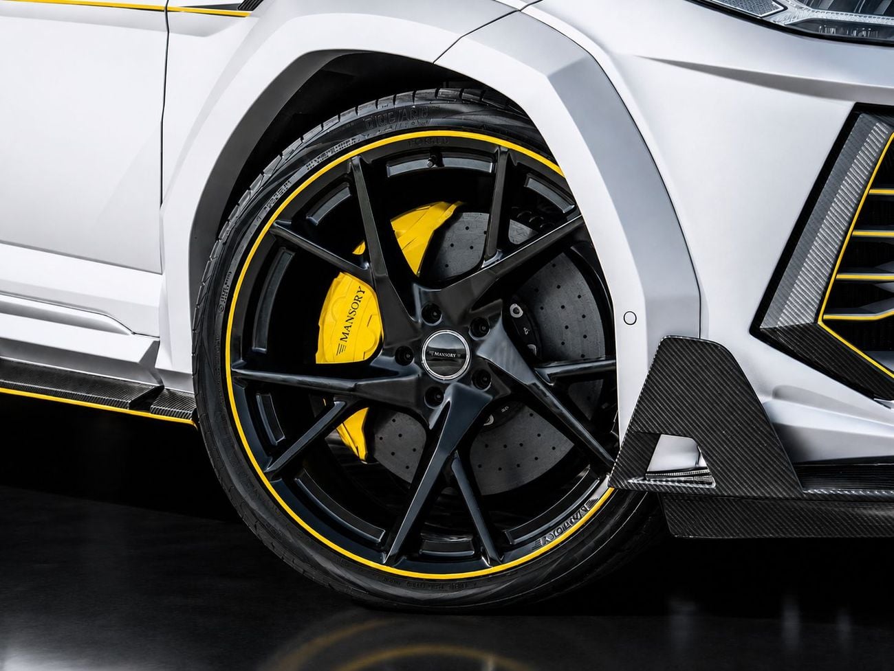 Lamborghini Urus MANSORY