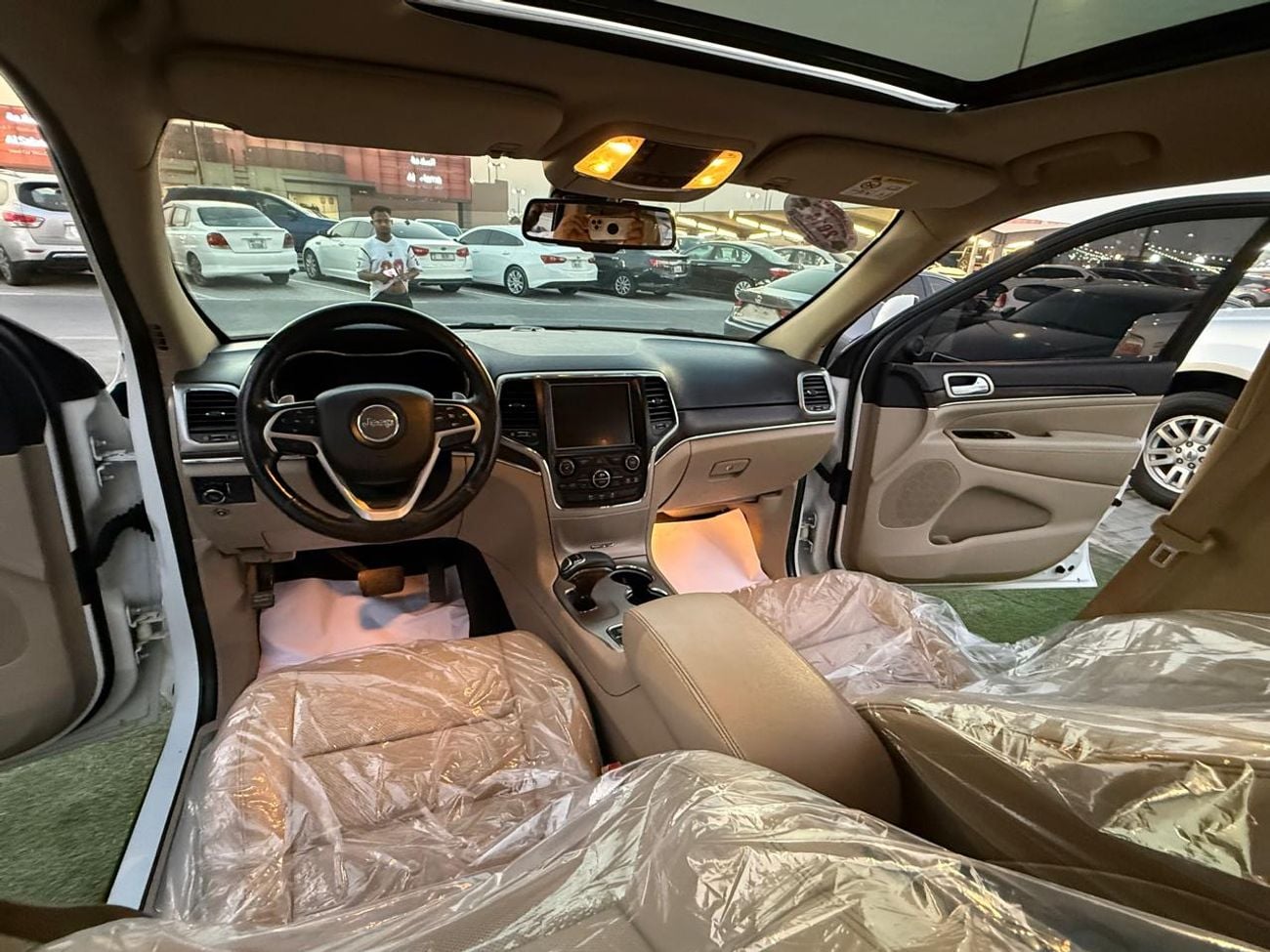 Jeep Cherokee LIMITED First Owner Top of the Line Limited Trim Excellent Condition
