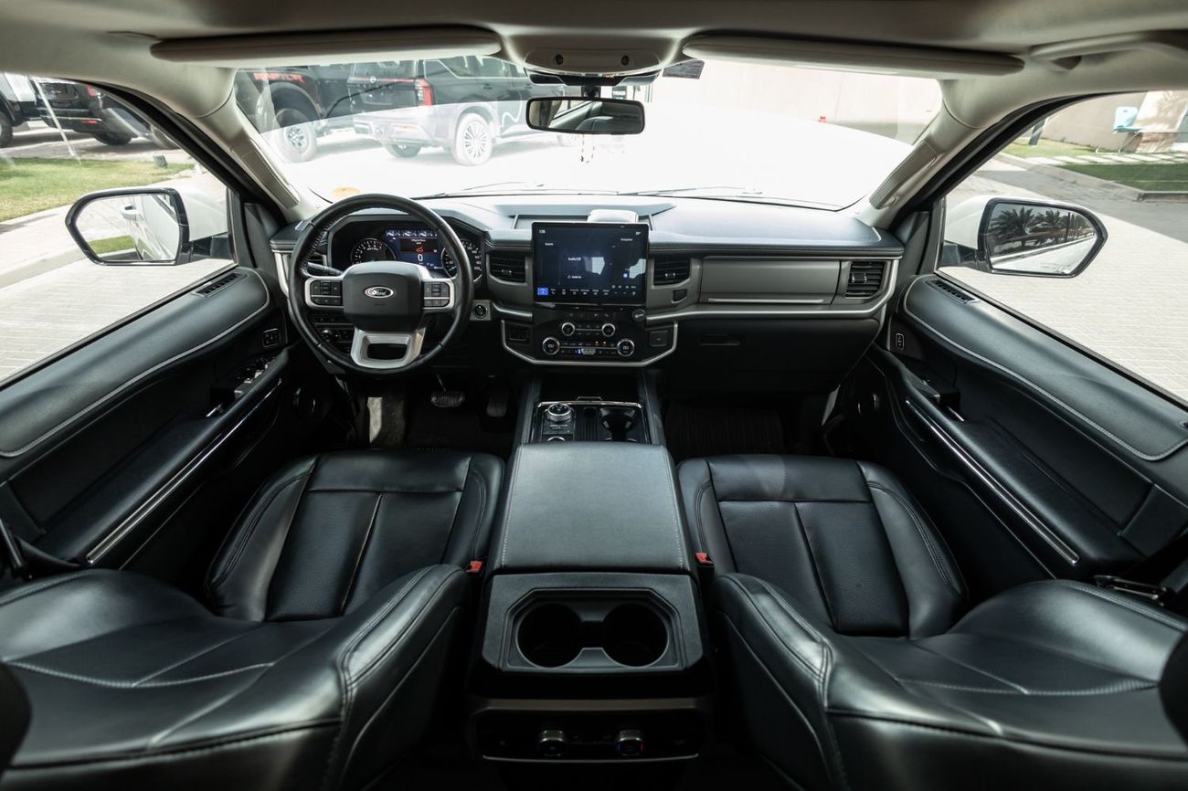 Ford Expedition XLT 3.5L (480 HP) RWD