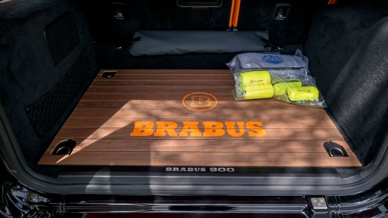 Mercedes-Benz G 63 AMG Mercedes Benz G63 AMG - Black - Rocket Kit - 2024