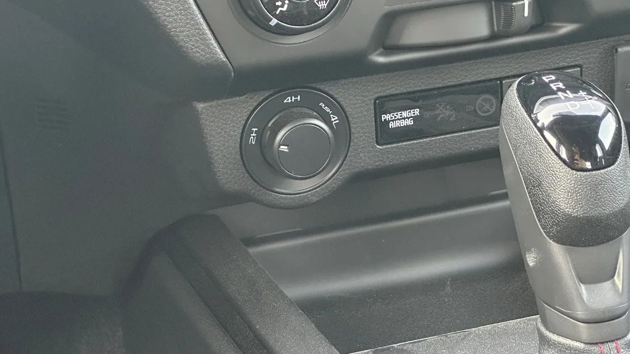 إيسوزو D ماكس ISUZU/D-MAX/1.9 Diesel Double Cabin 4x4, High Specs AT X-RIDER ,FS