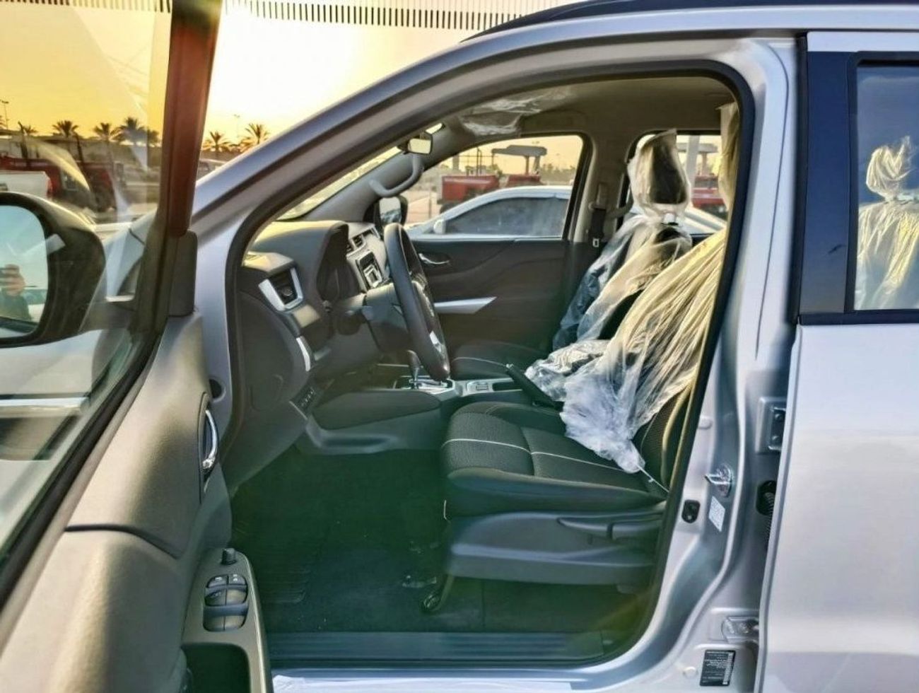 Nissan XTerra NISSAN X-TERRA 4WD SE 2.5L V4 7SEATS AT 2023