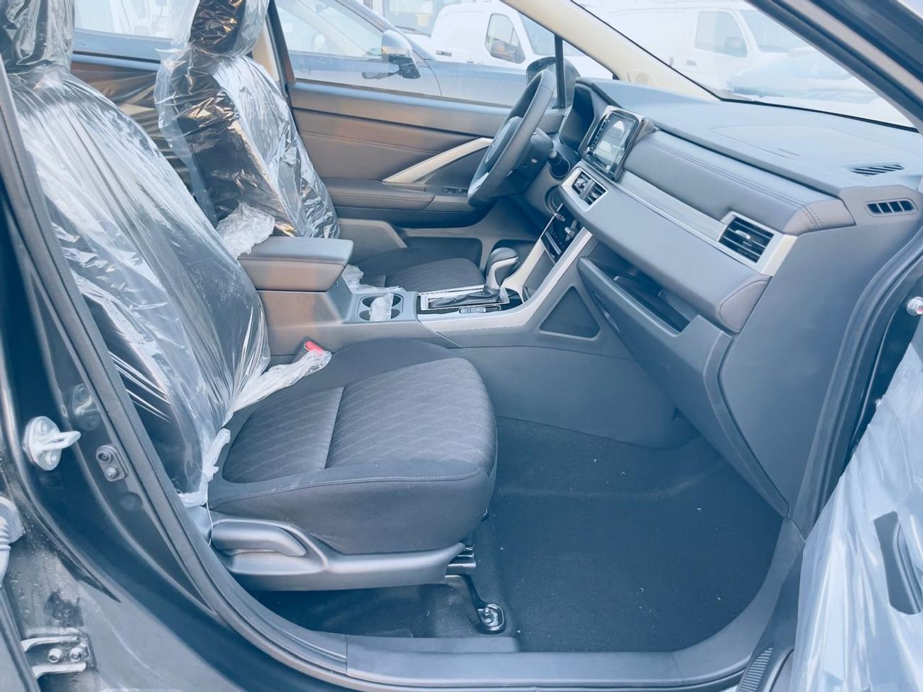 ميتسوبيشي إكسباندر Mid 1.5L