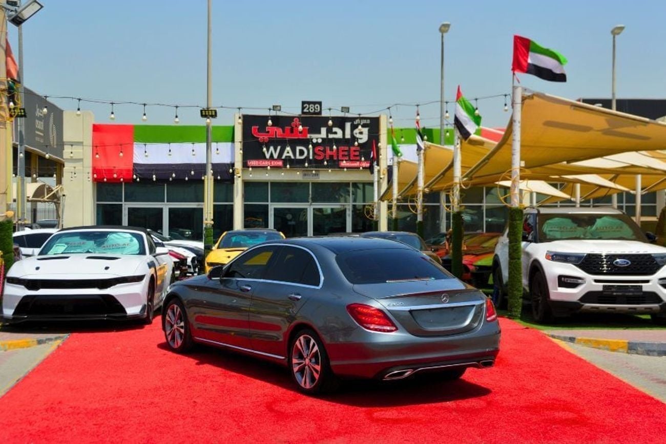 Mercedes Benz C300 STANDARD