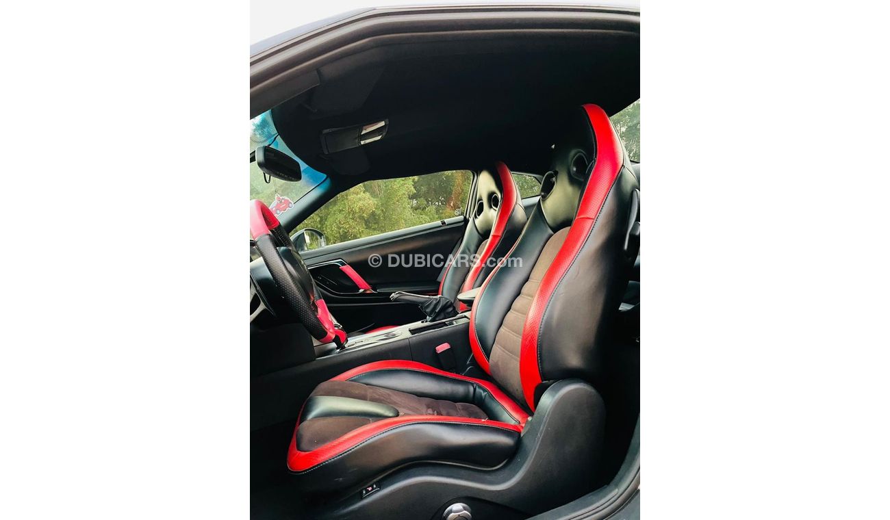 Nissan GTR Std NISSAN GT-R 2013 IMPORT AMERICA FULL CARBON FIBER PERFECT CONDITION
