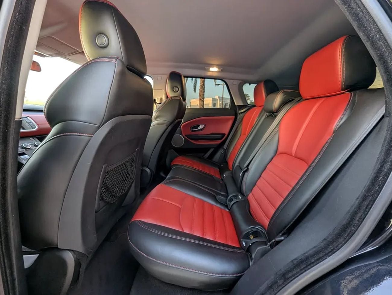لاند روفر رانج روفر إيفوك SE US Premium Condition Clean Well Maintained Luxury SUV