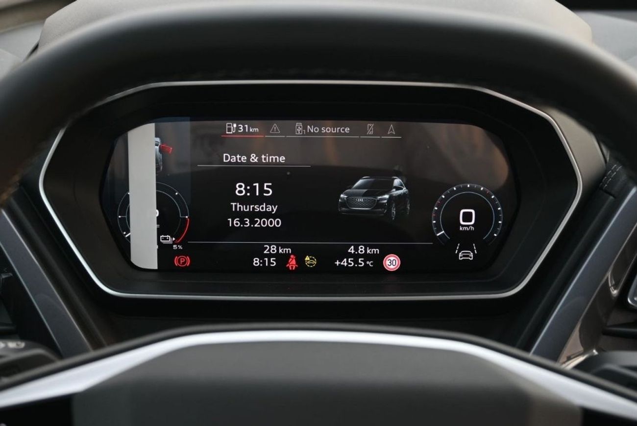 أودي اي ترون Audi Q4 High 40 E-Tron Color Grey Model 2024