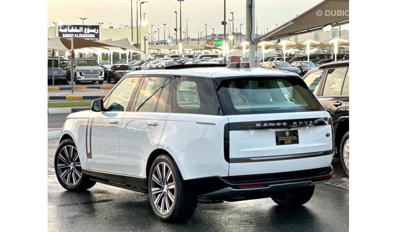 لاند روفر رانج روفر إتش أس إي RR Vogue V8 // 2023