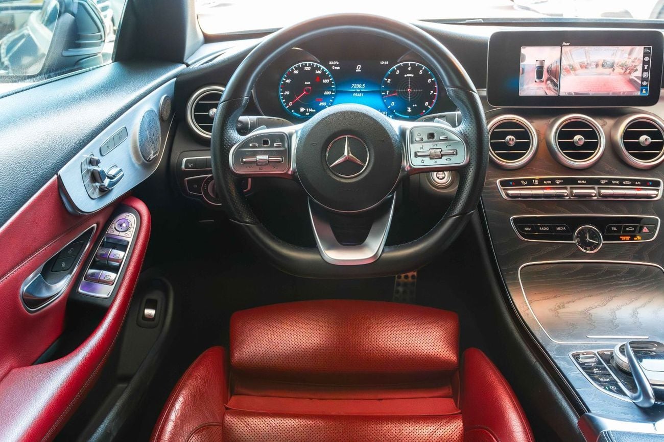 مرسيدس بنز C 300 Luxury 2.0L